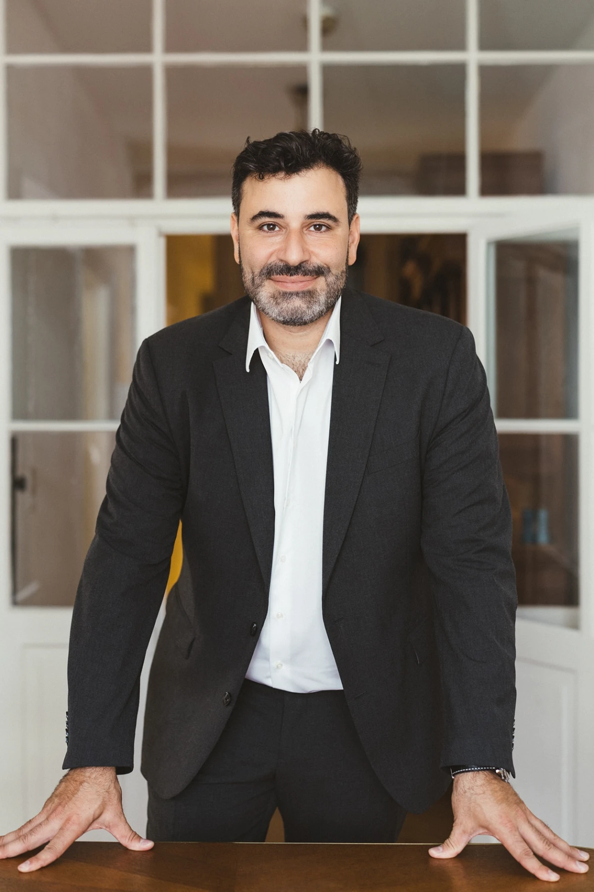 Porträt von Serkan in der Anwaltskanzlei Akman in Feldkirch